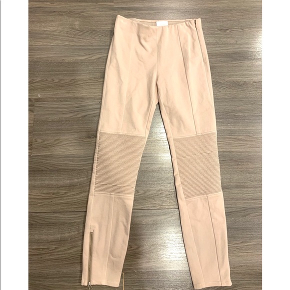 Aritzia Pants - 💋Wilfred leggings💋